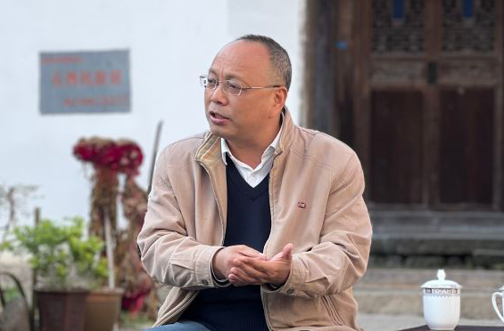 ������                                       ���Ļ���һ�������L��ʼ�K��M���顢���J�Ҹ������ֽ��lչ�����˷e�Oؕ�I��                    